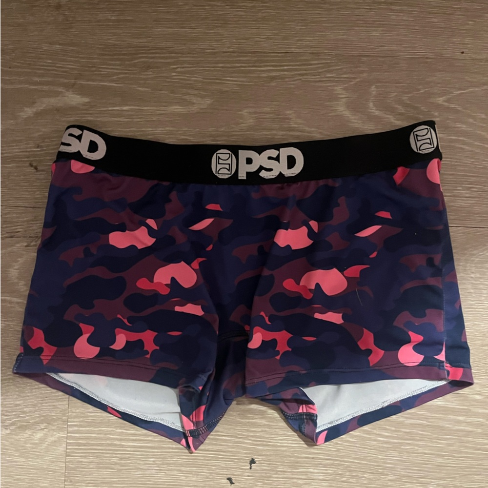 PSD multicolor spandex workout athletic shorts 2’ seam size small